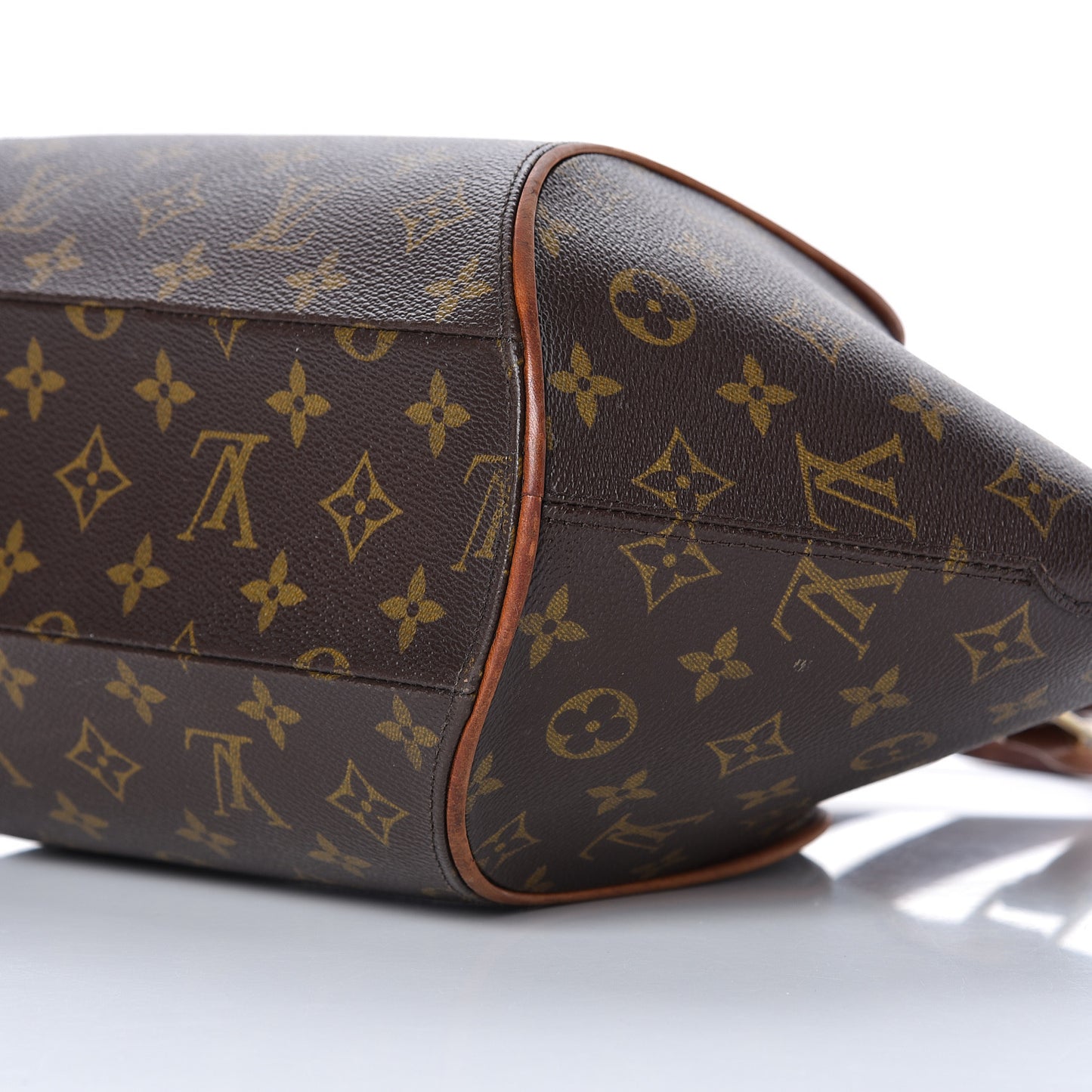 Monogram Ellipse MM