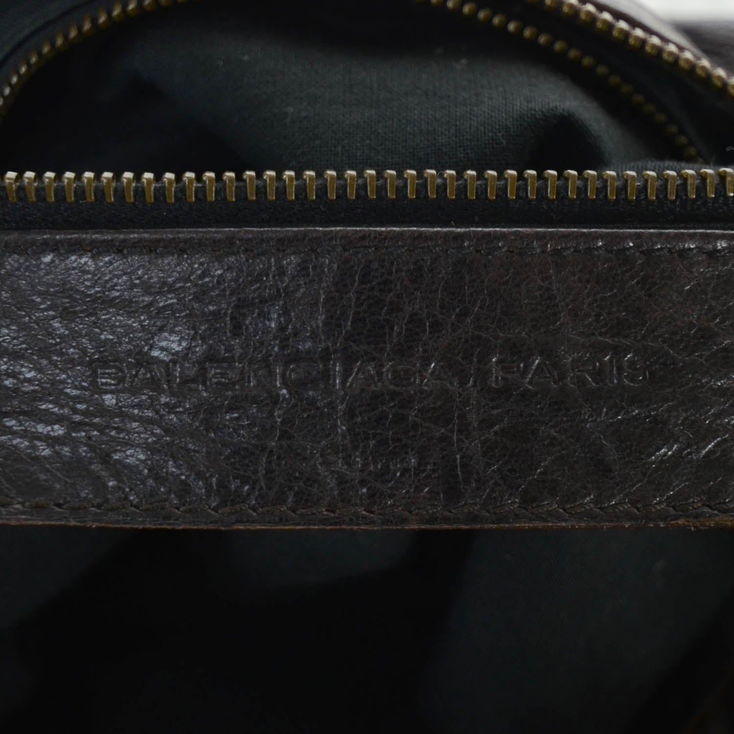 Balenciaga Chevre Day Hobo 13 of 14