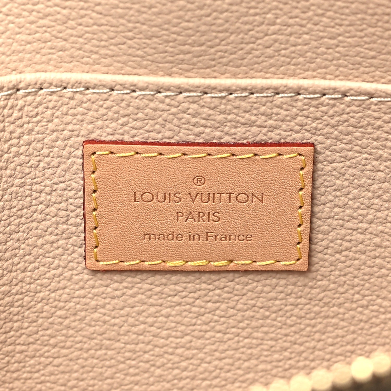 Louis Vuitton LOUIS VUITTON Monogram Cosmetic Pouch GM 6 of 9