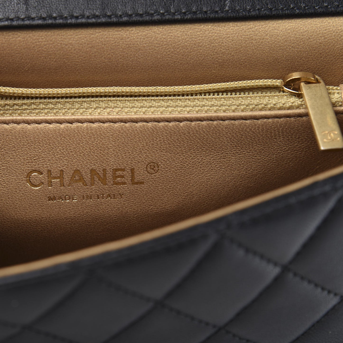 Lambskin Quilted Small Chic Pearls Flap Black