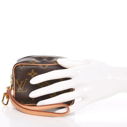Louis Vuitton Monogram Wapity 2 of 8