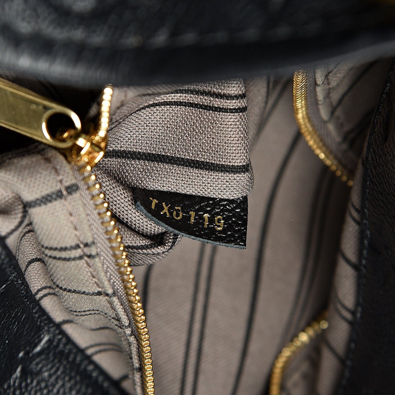 Louis Vuitton Empreinte Artsy MM Black 7 of 15