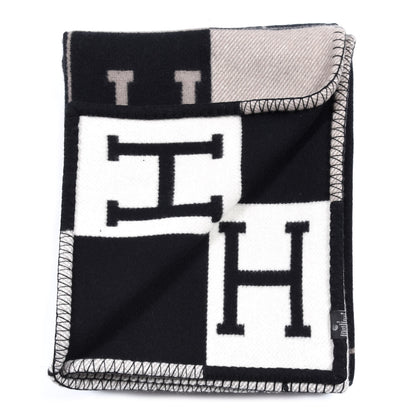 Hermes Wool Cashmere Avalon III Blanket Ecru Black 2 of 3