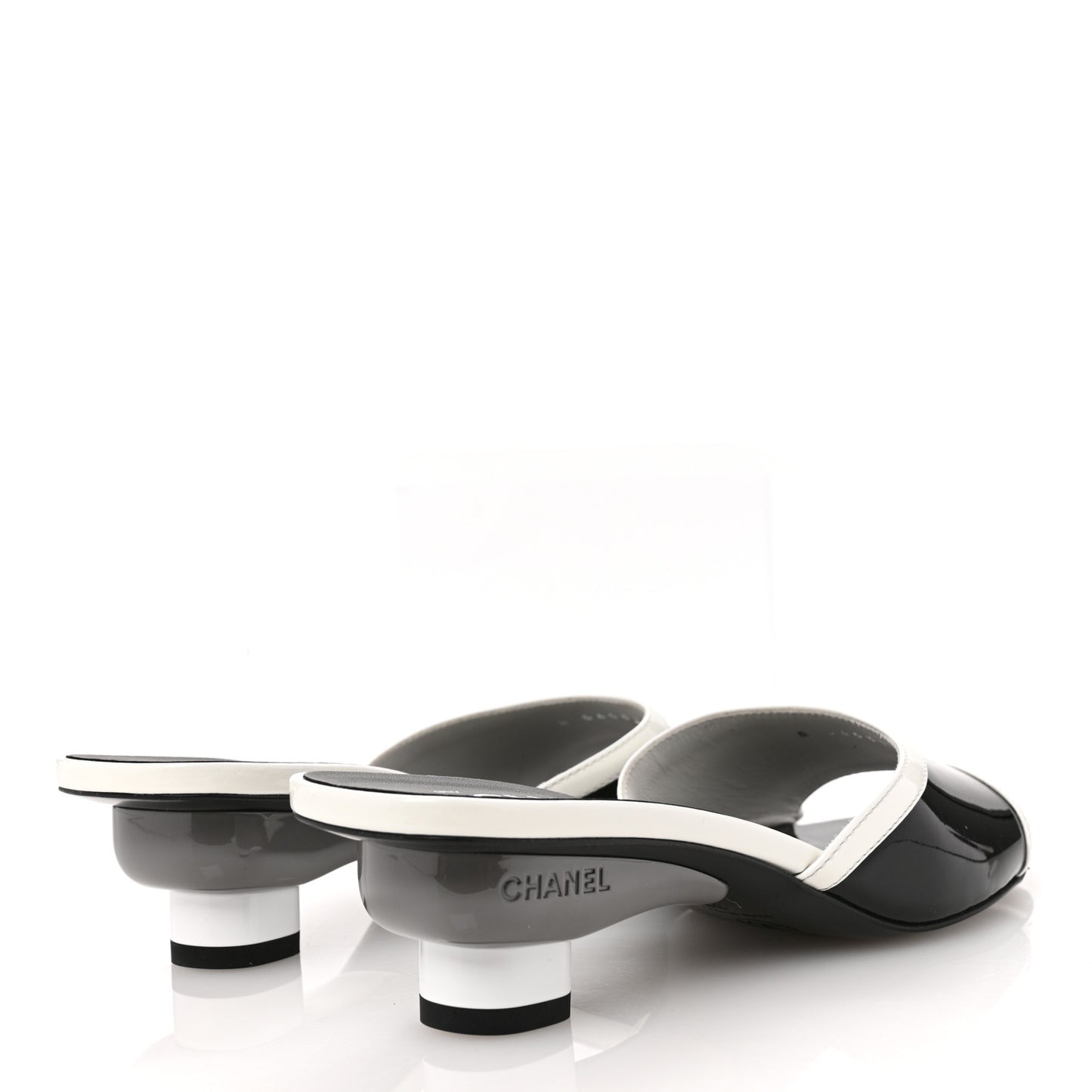 Patent Calfskin Mules 39 Black White Grey
