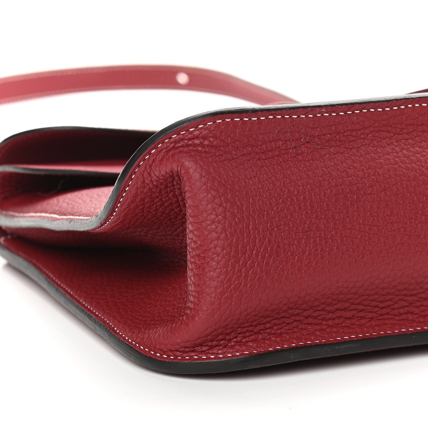 Hermes Taurillon Clemence Halzan 31 GM Rouge Grenat 9 of 10