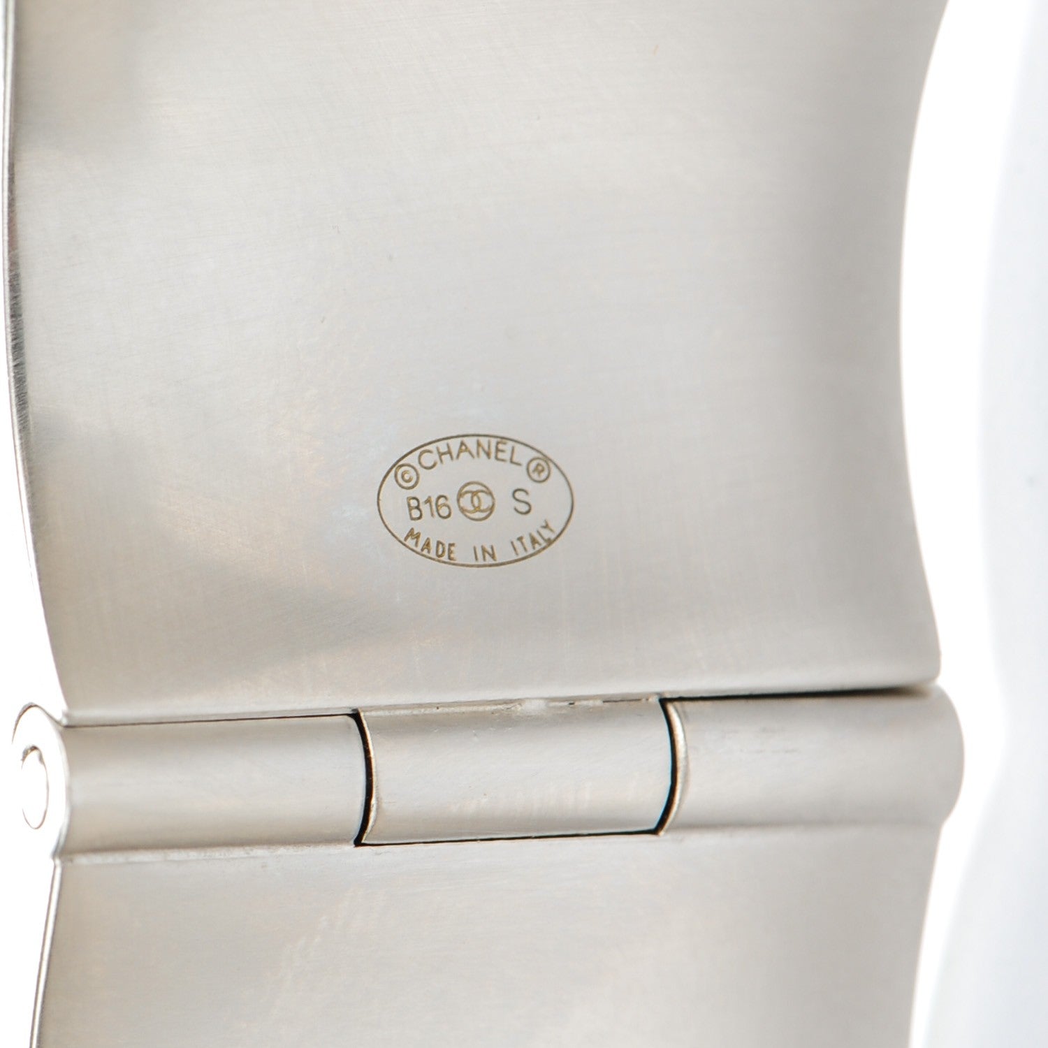 Chanel Metal CC Mirror Cuff Silver 5 of 6