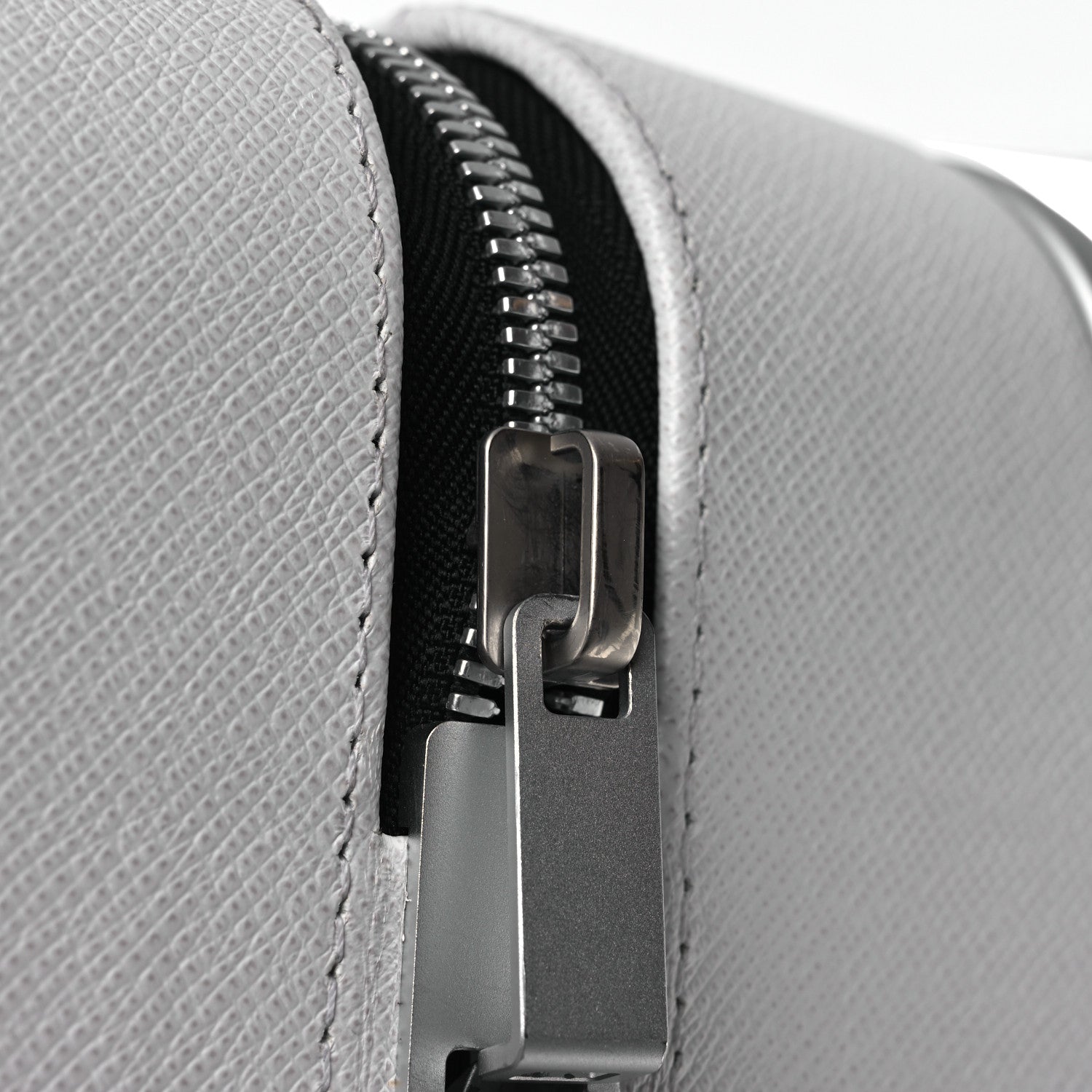 Louis Vuitton Taigarama Horizon 55 Optic White 23 of 24
