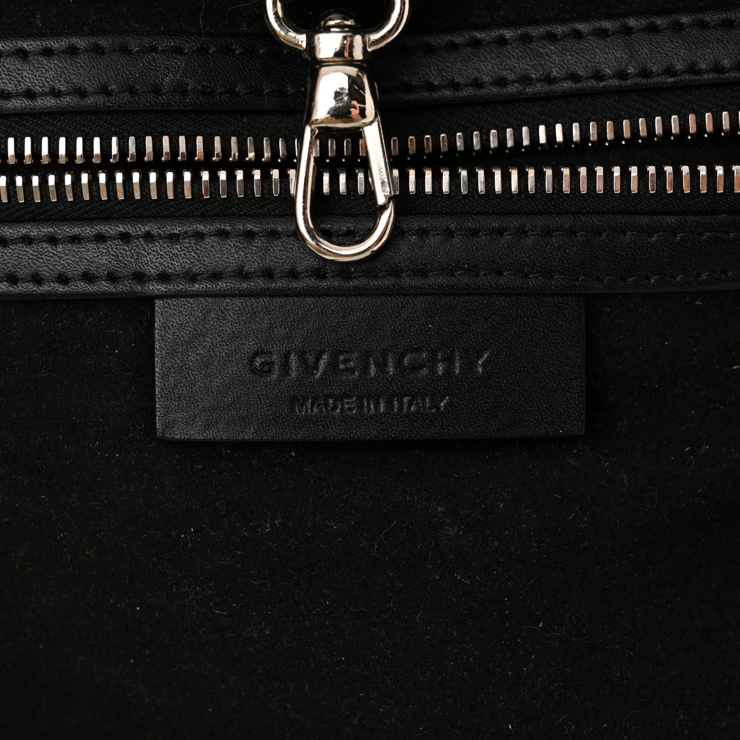 Calfskin Medium Antigona Whipstitch Handle Tote Black