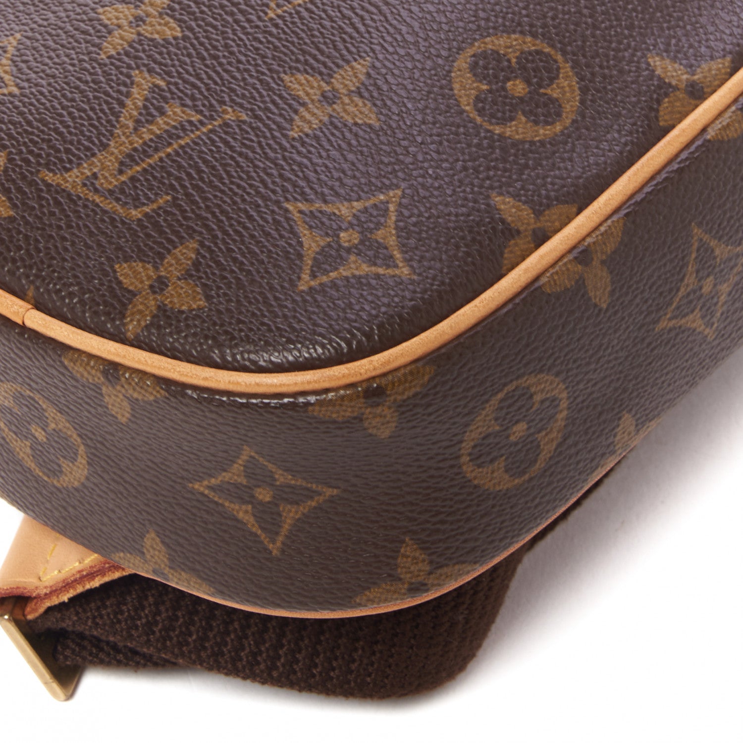 Louis Vuitton Monogram Pochette Gange 5 of 8