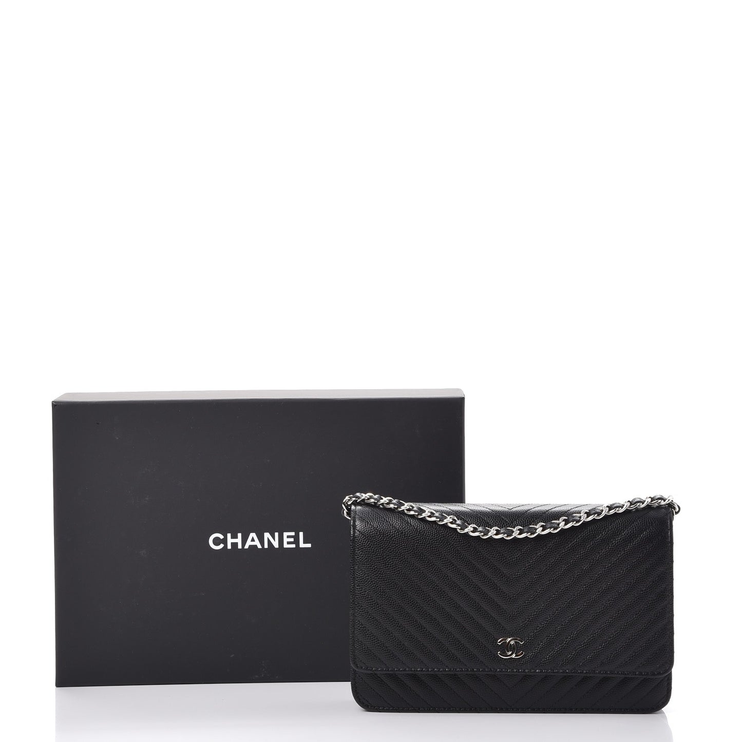 Caviar Chevron Quilted Wallet On Chain WOC Black