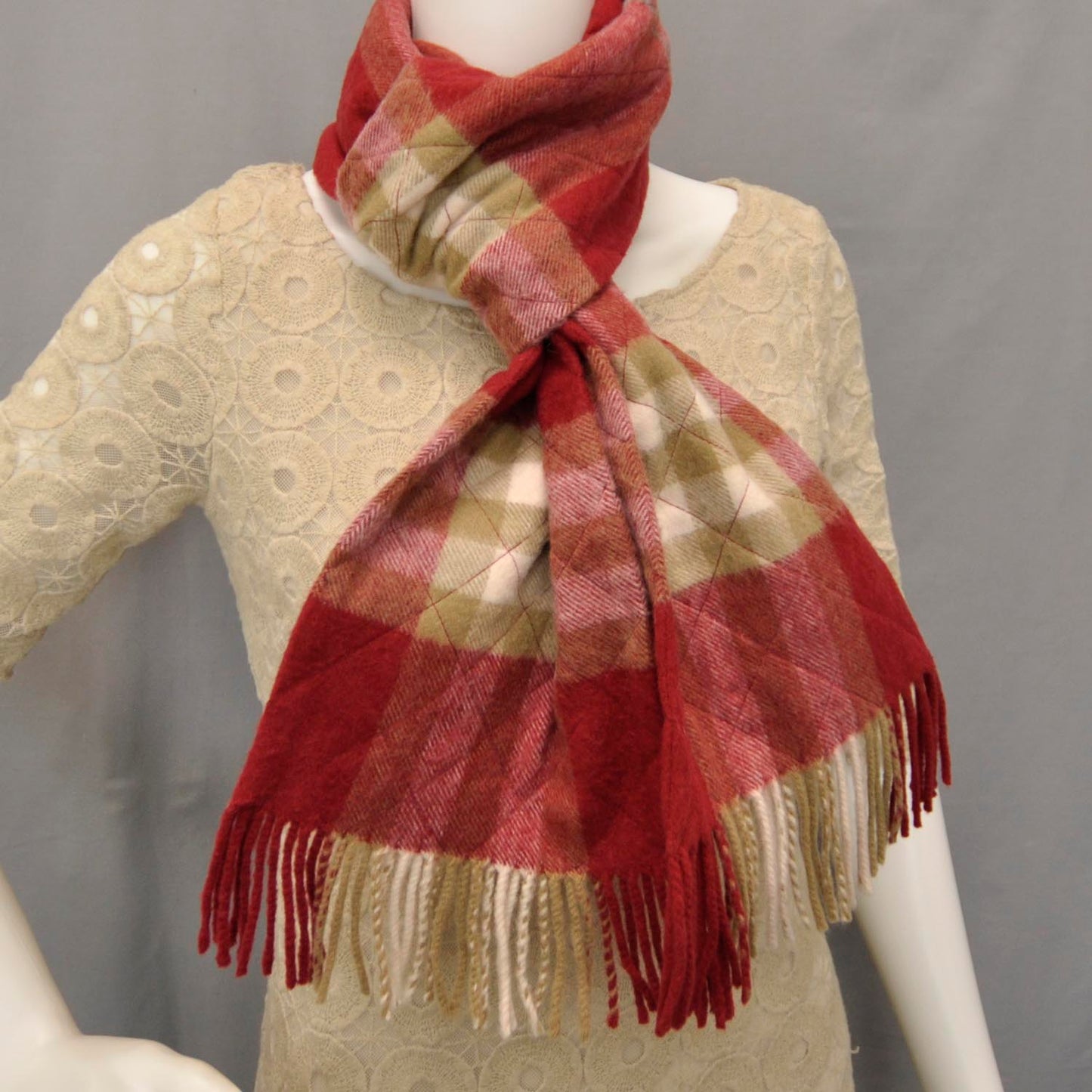 Cashmere Quilted Check Scarf Red
