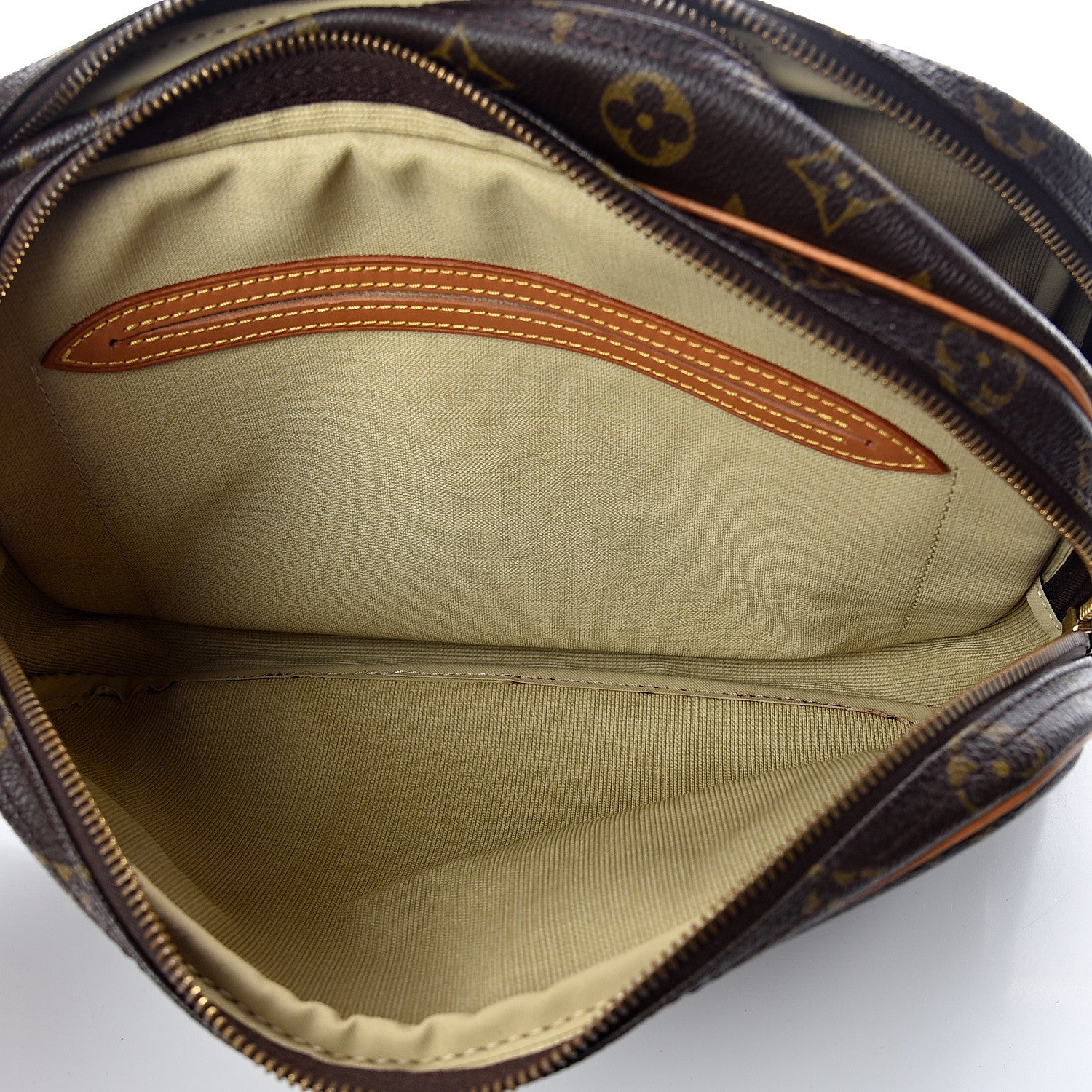 Louis Vuitton Monogram Reporter PM 5 of 8
