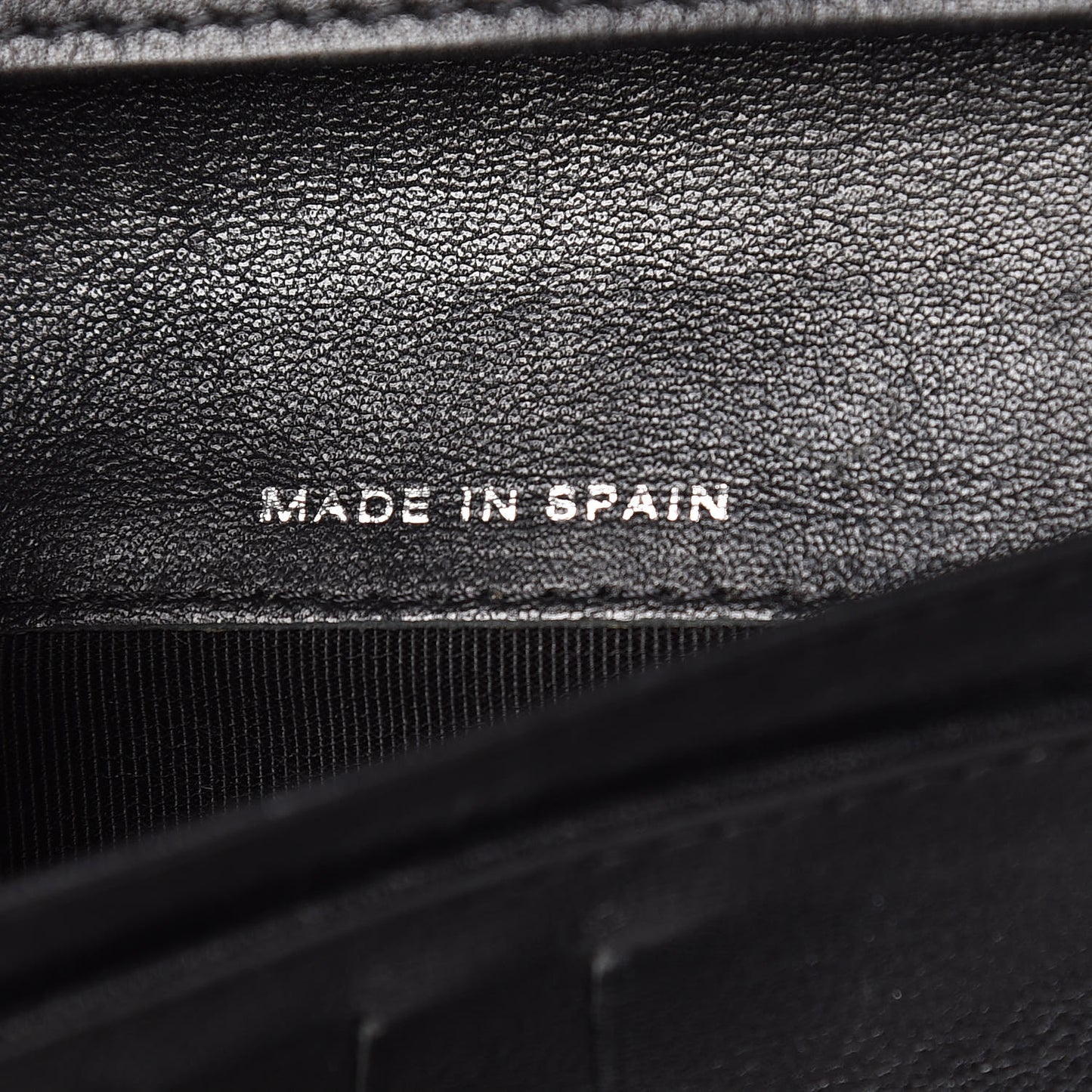 Patent Quilted Yen Wallet Black