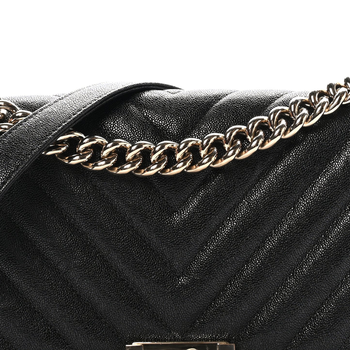 Caviar Chevron Quilted Medium Boy Flap Black