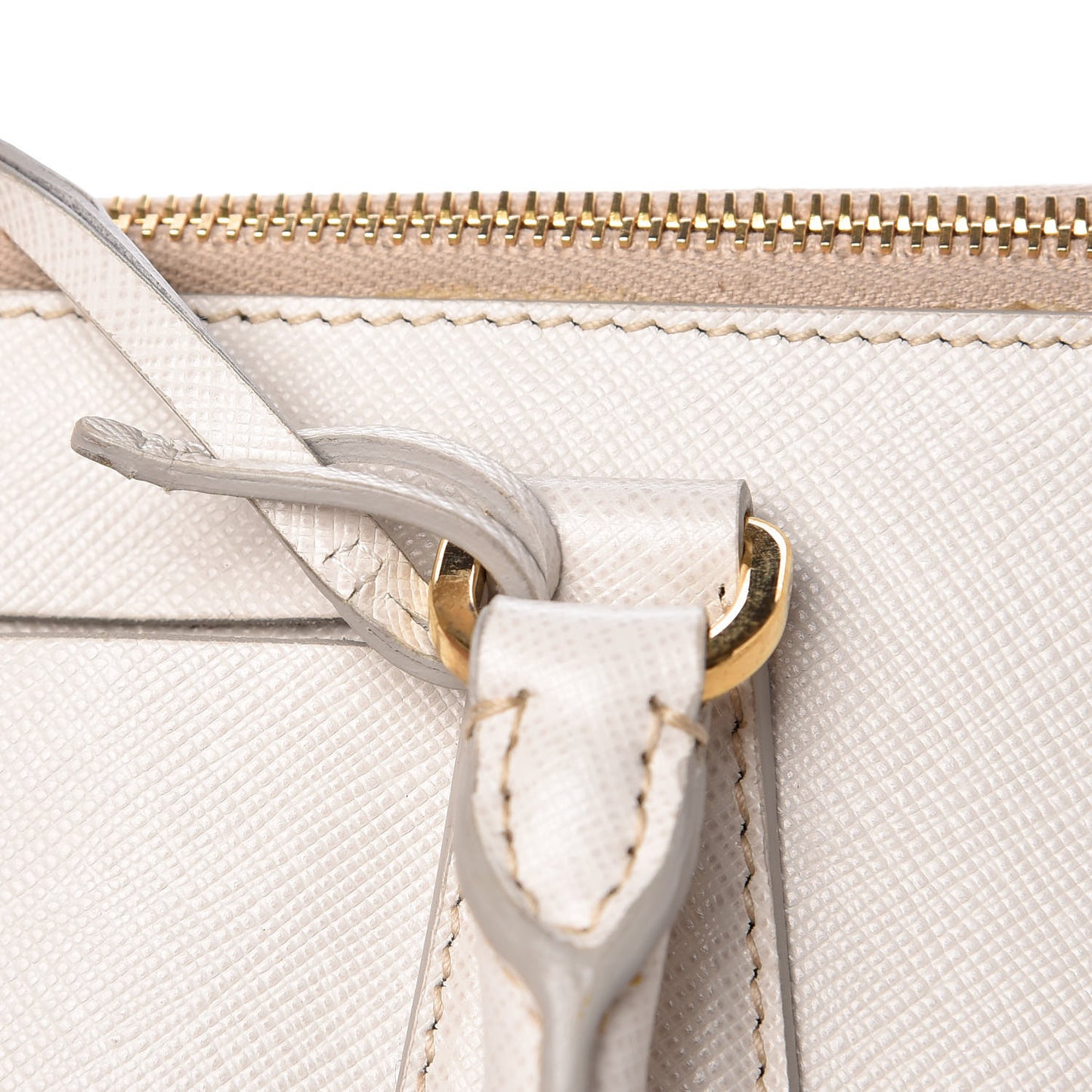 Saffiano Lux Large Promenade Tote Talco