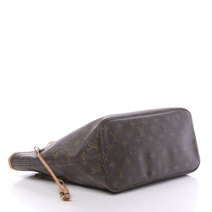 Louis Vuitton Monogram Neverfull MM 4 of 13