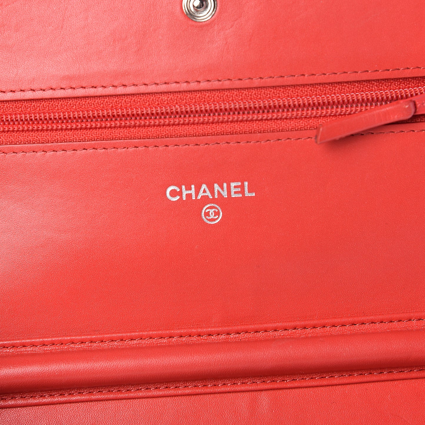 Caviar Timeless CC Wallet On Chain WOC Light Red