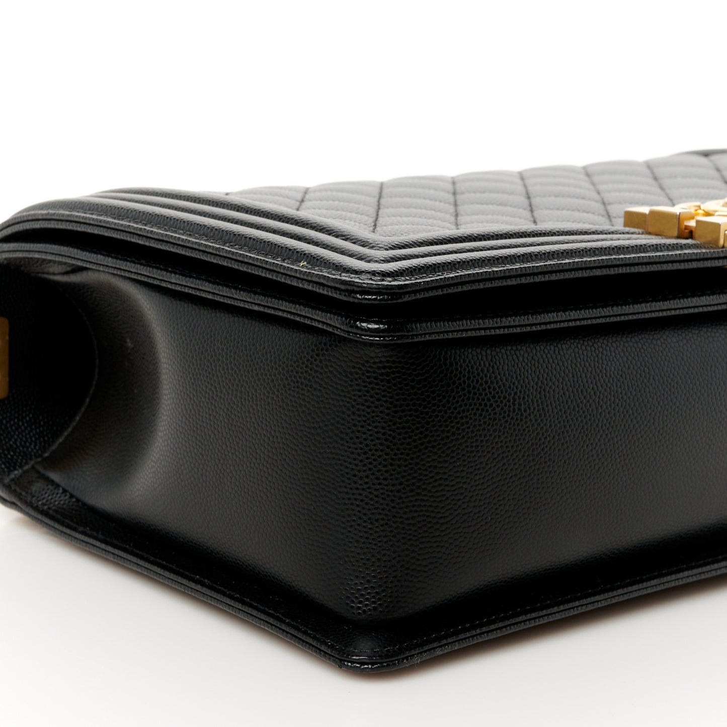 Caviar Quilted New Medium Boy Flap Black