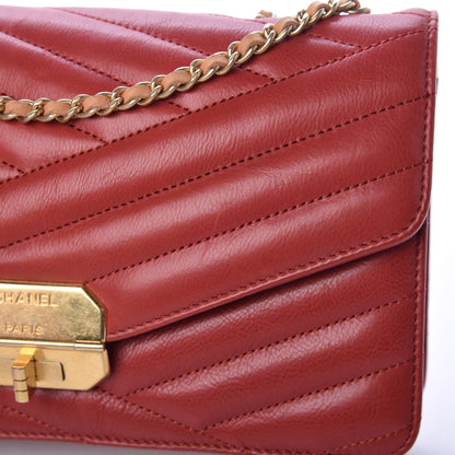 Chanel Calfskin Chevron Quilted Gabrielle Flap Red 11 of 12