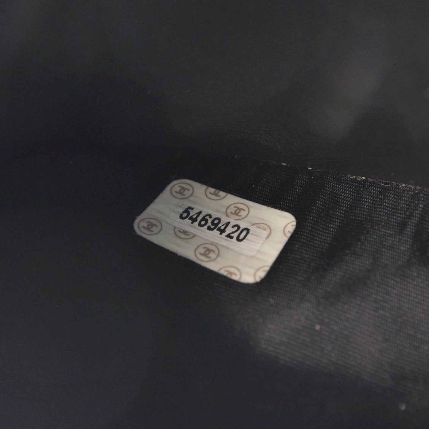 Caviar Wallet on Chain Black