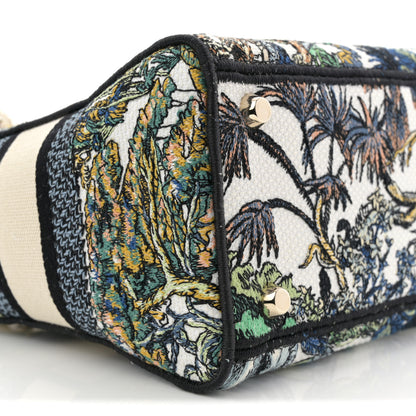 Christian Dior Canvas Embroidered Etoile de Voyage Medium Lady D-Lite Multicolor 9 of 12