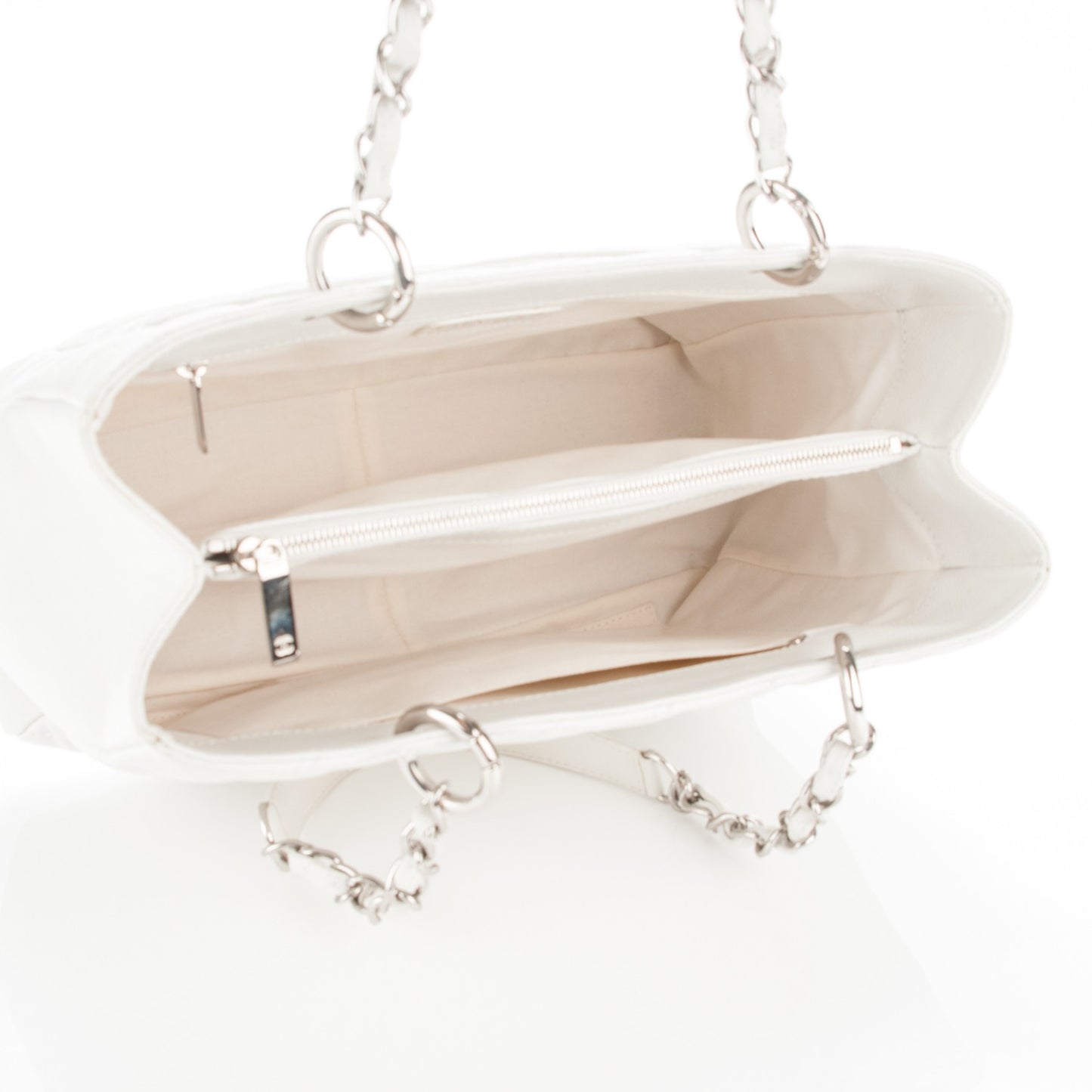 Caviar Quilted Grand Shopping Tote GST White