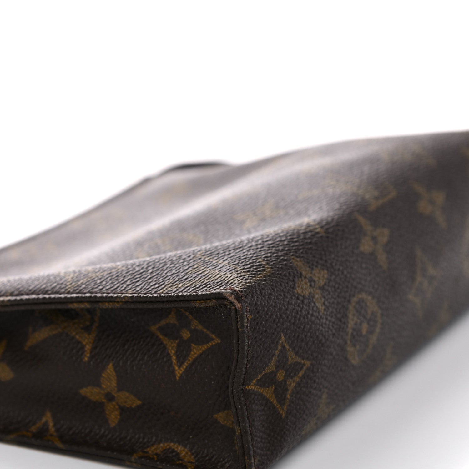Louis Vuitton Monogram Toiletry Pouch 19 8 of 18