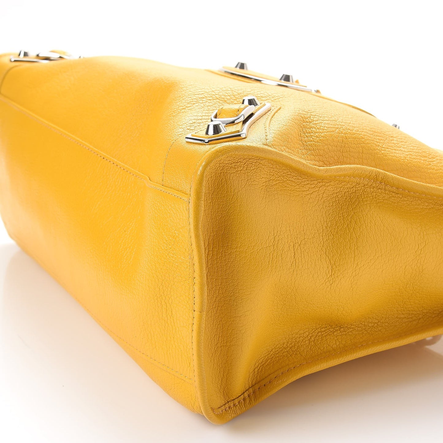 Chevre Silver Metallic Edge Hardware City Jaune Epi