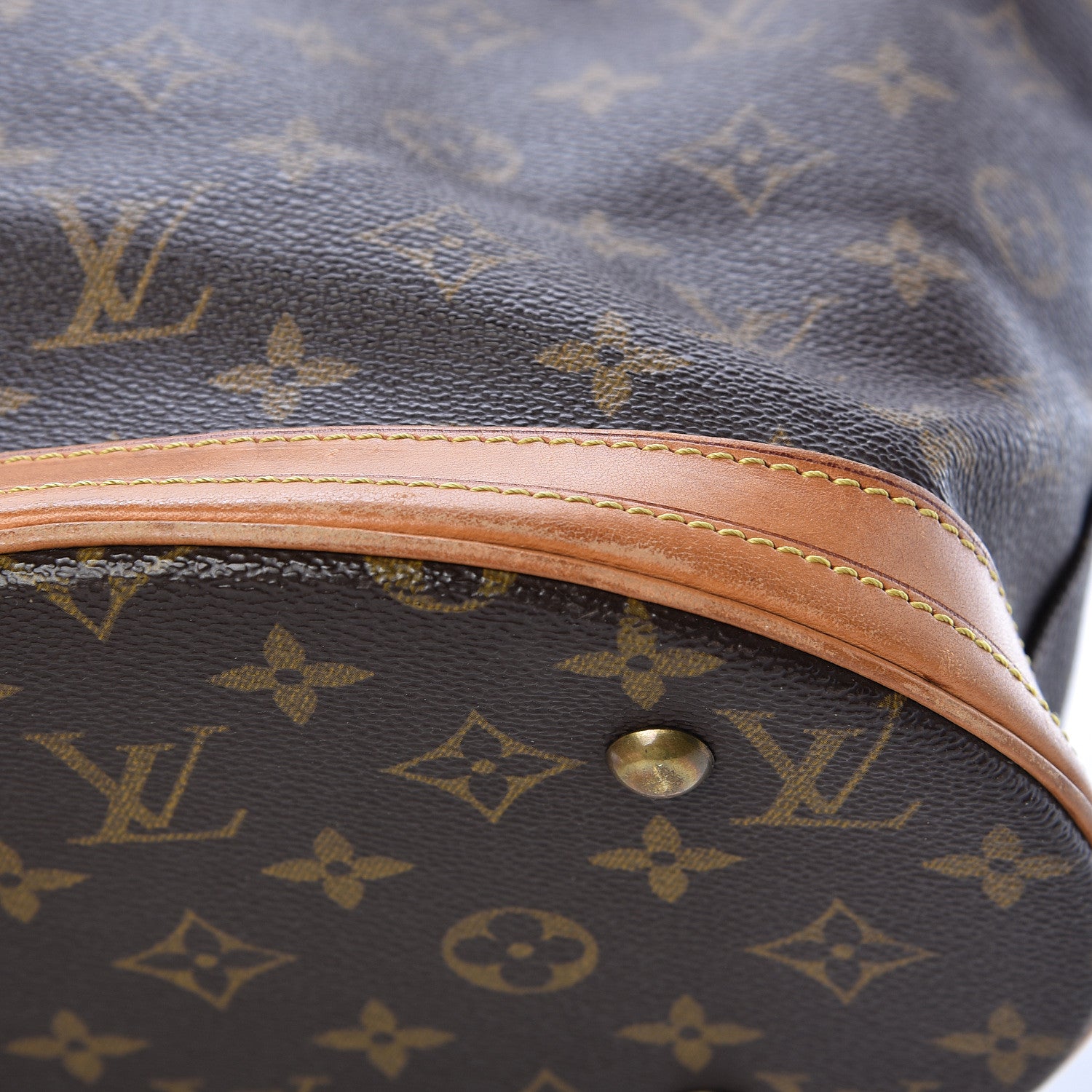 Louis Vuitton Monogram Petit Bucket 23 16 of 26