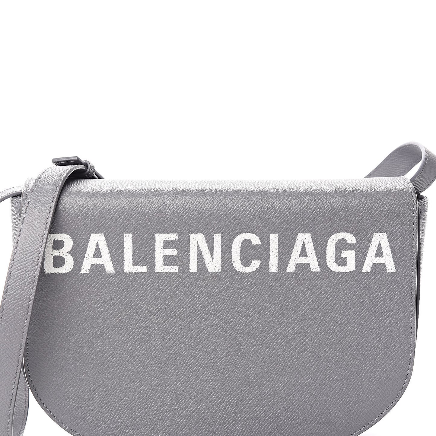 Signature Grained Calfskin Logo S Ville Day Bag Gris Perle Fonce White