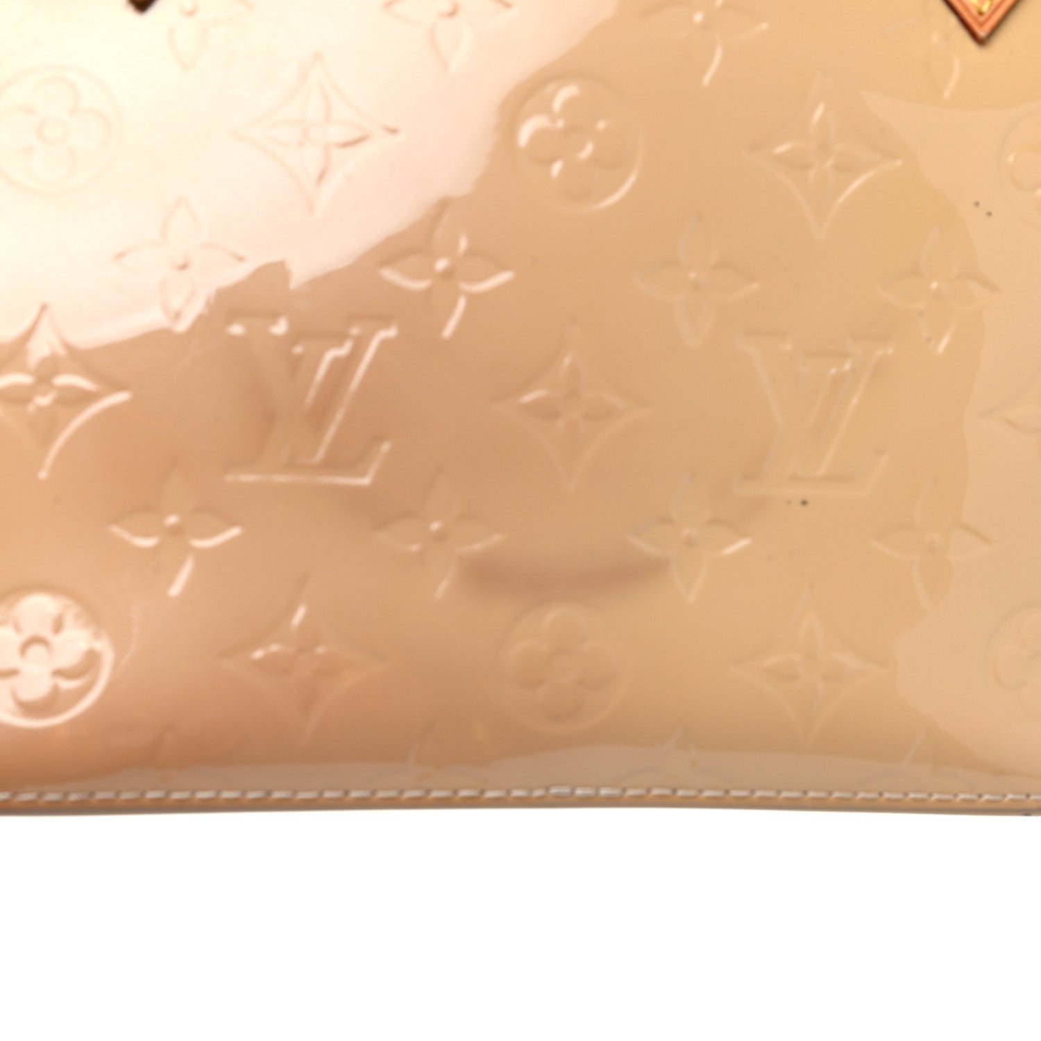 Louis Vuitton Vernis Montebello PM Dune 17 of 25