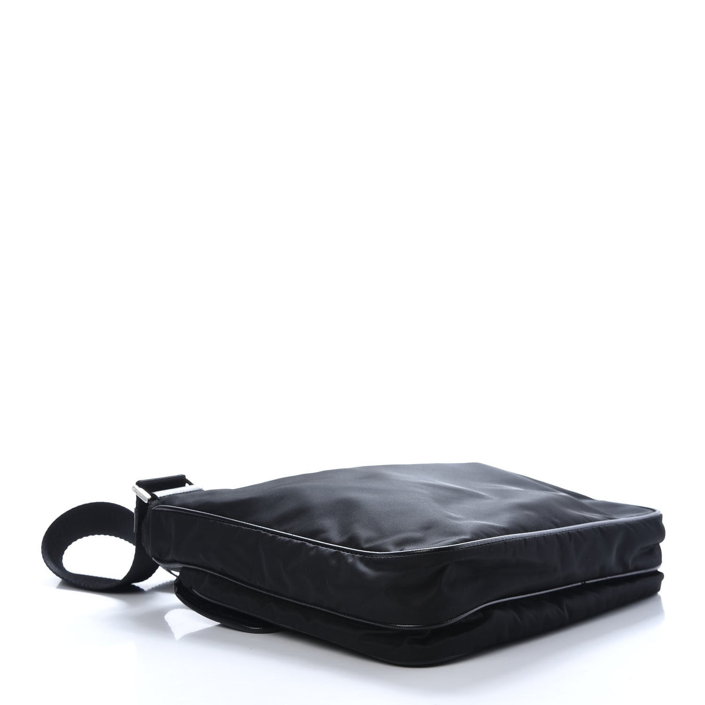 Nylon Flat Messenger Bag Black