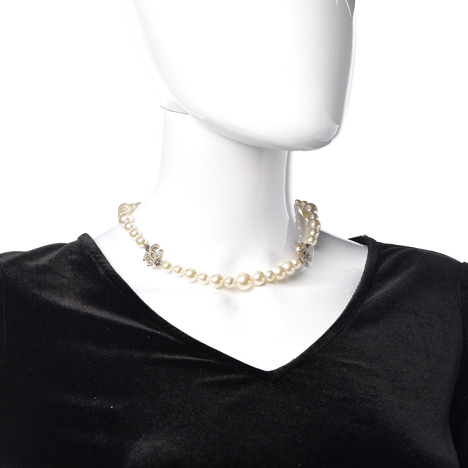 Chanel Crystal Pearl CC Short Necklace Gold 2 of 7