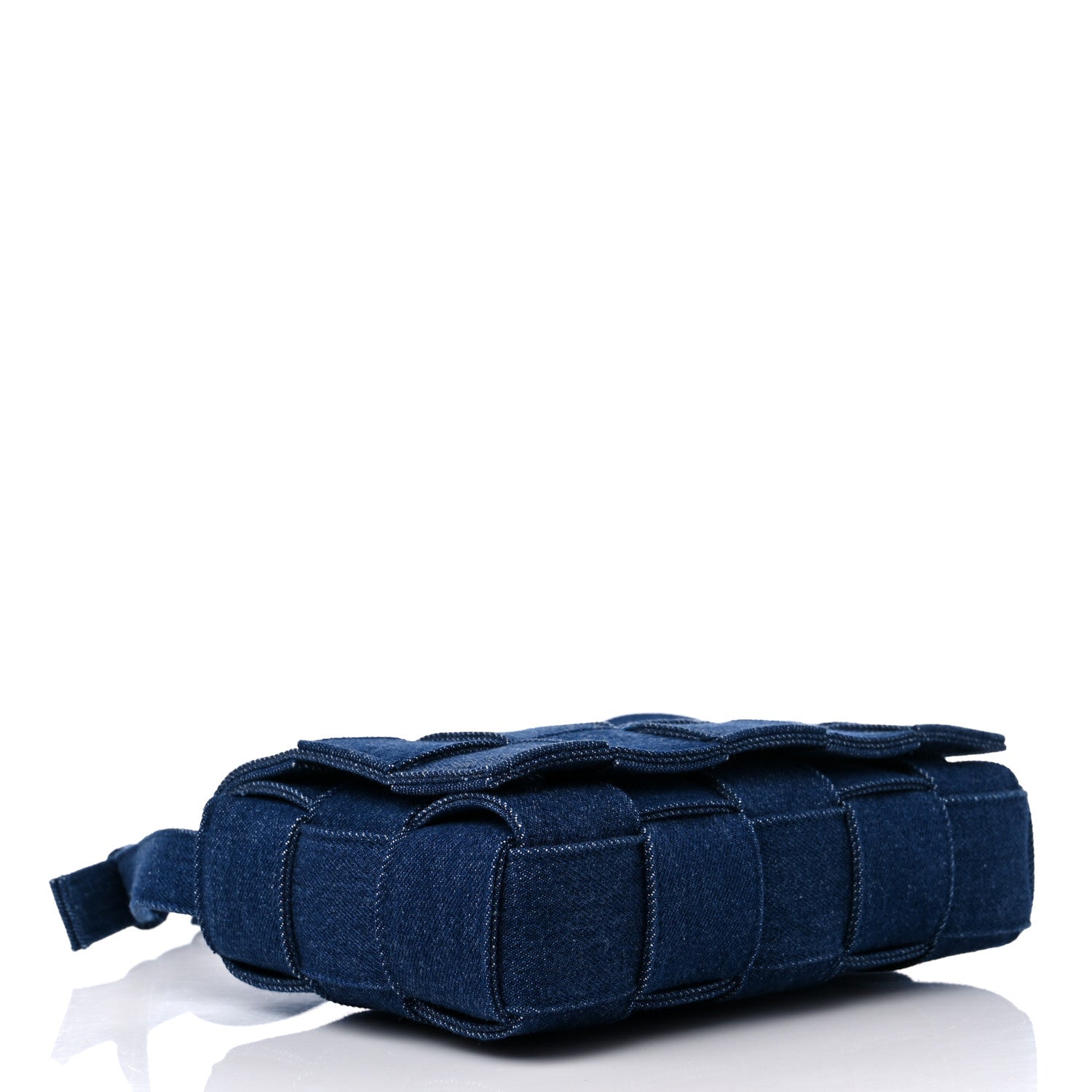 Bottega Veneta Denim Maxi Intrecciato Cassette Crossbody Bag Indigo 4 of 8