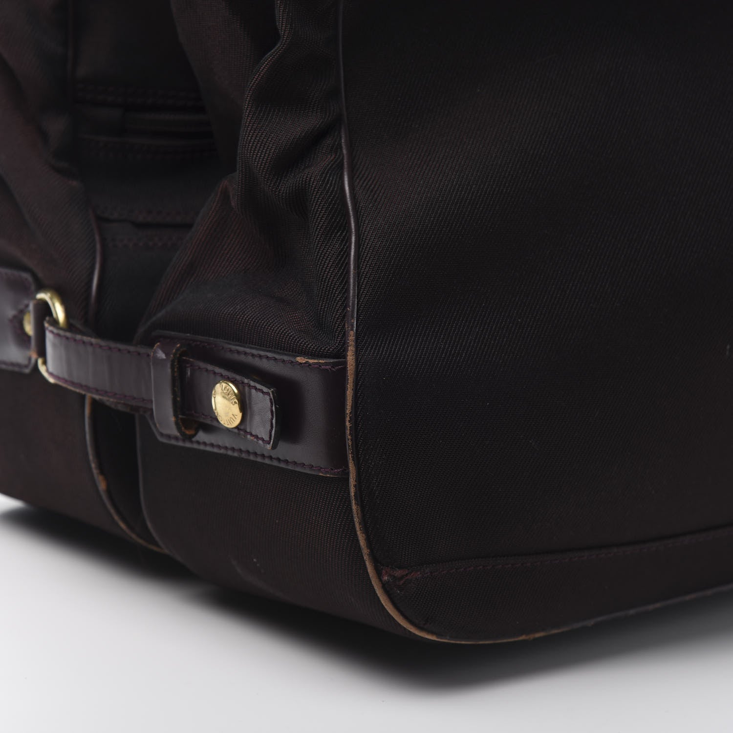 Louis Vuitton Taiga Canvas 5 Hanger Garment Carrier Bordeaux 13 of 21