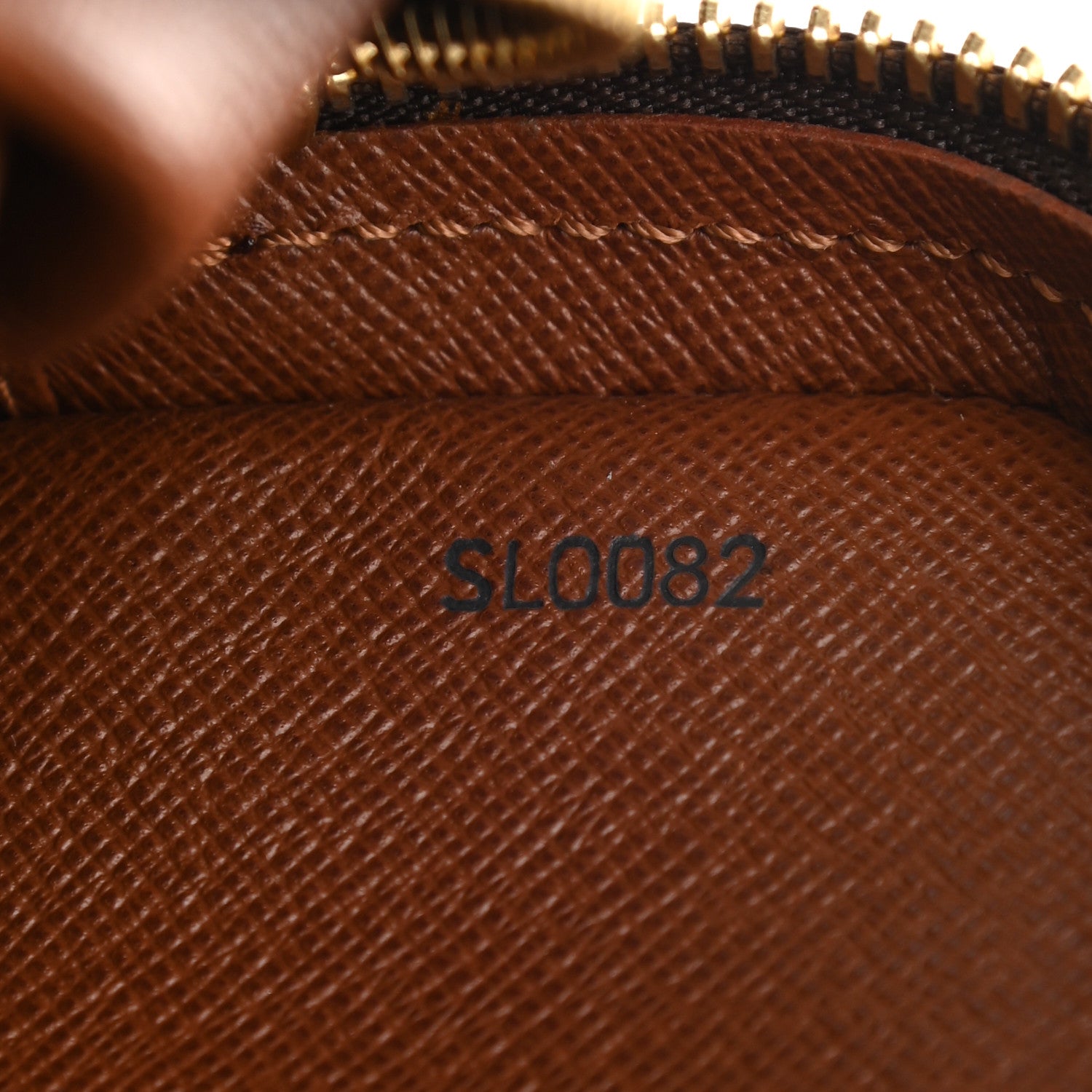 Louis Vuitton Monogram Danube 21 7 of 10