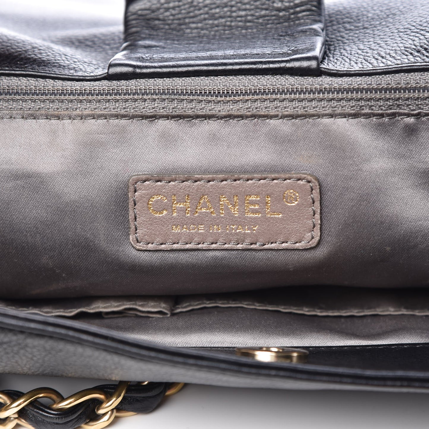 Grained Calfskin Metal Mosaic Flap Black