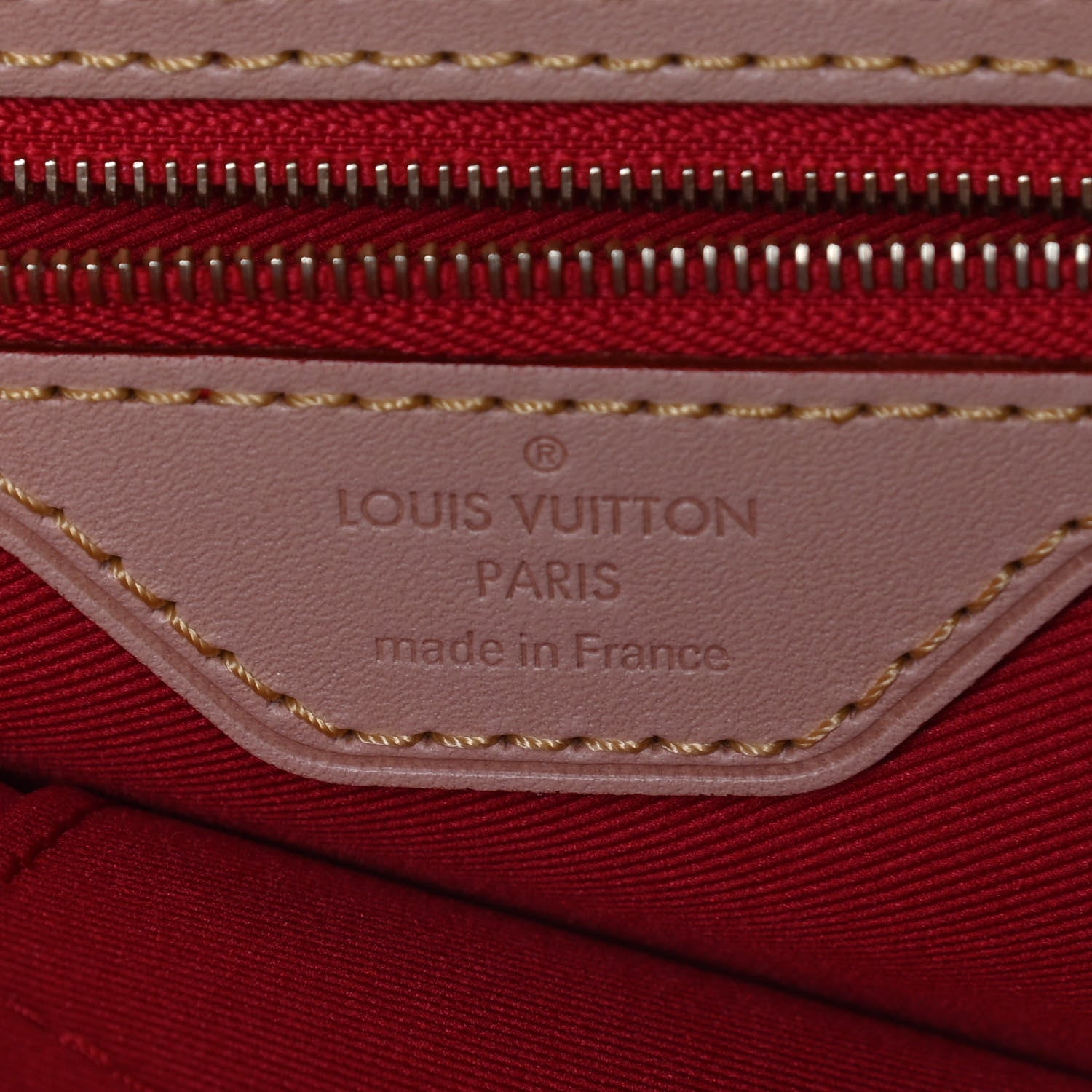 Louis Vuitton Monogram Carry It 6 of 9