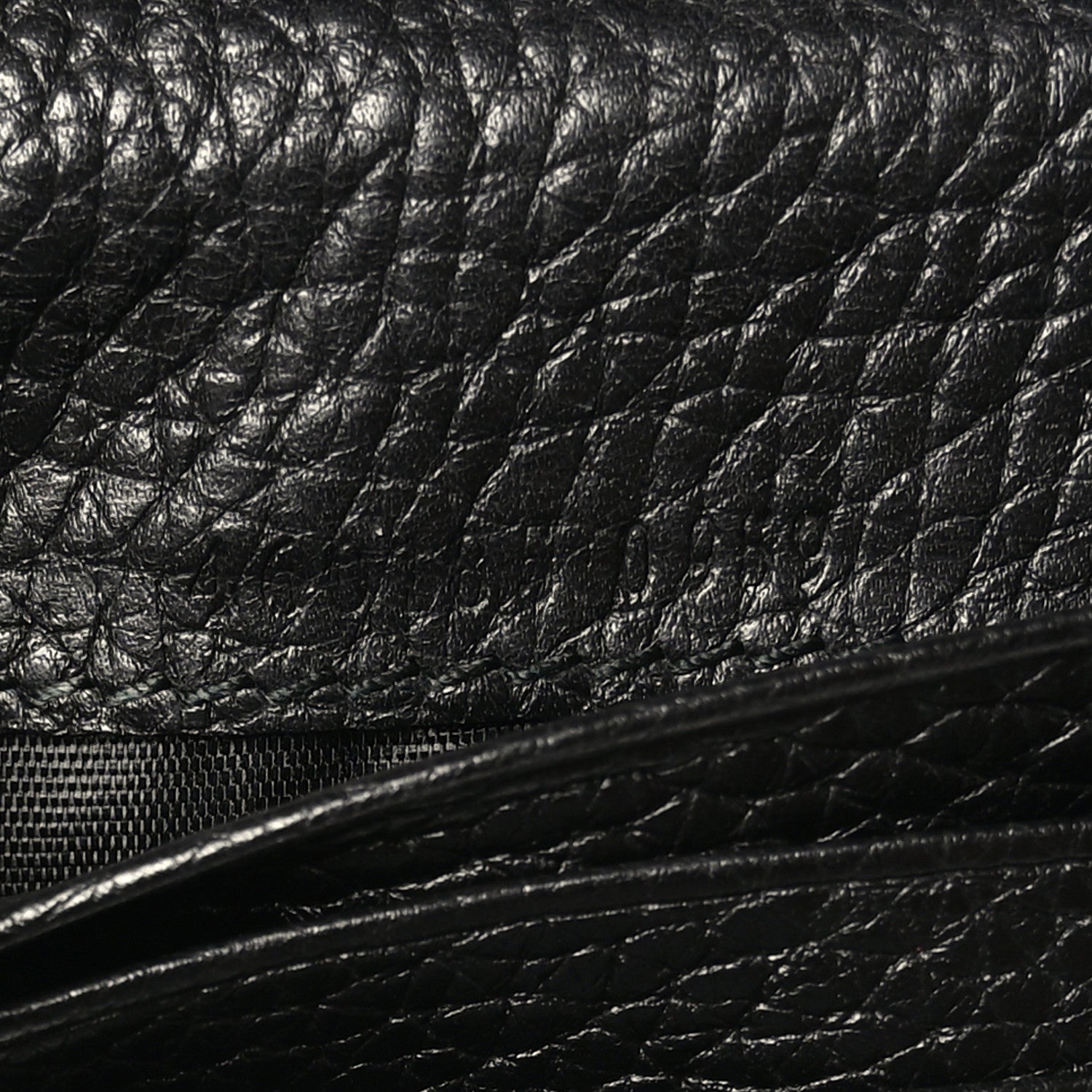Gucci Pebbled Calfskin Animalier Card Case Black 7 of 8