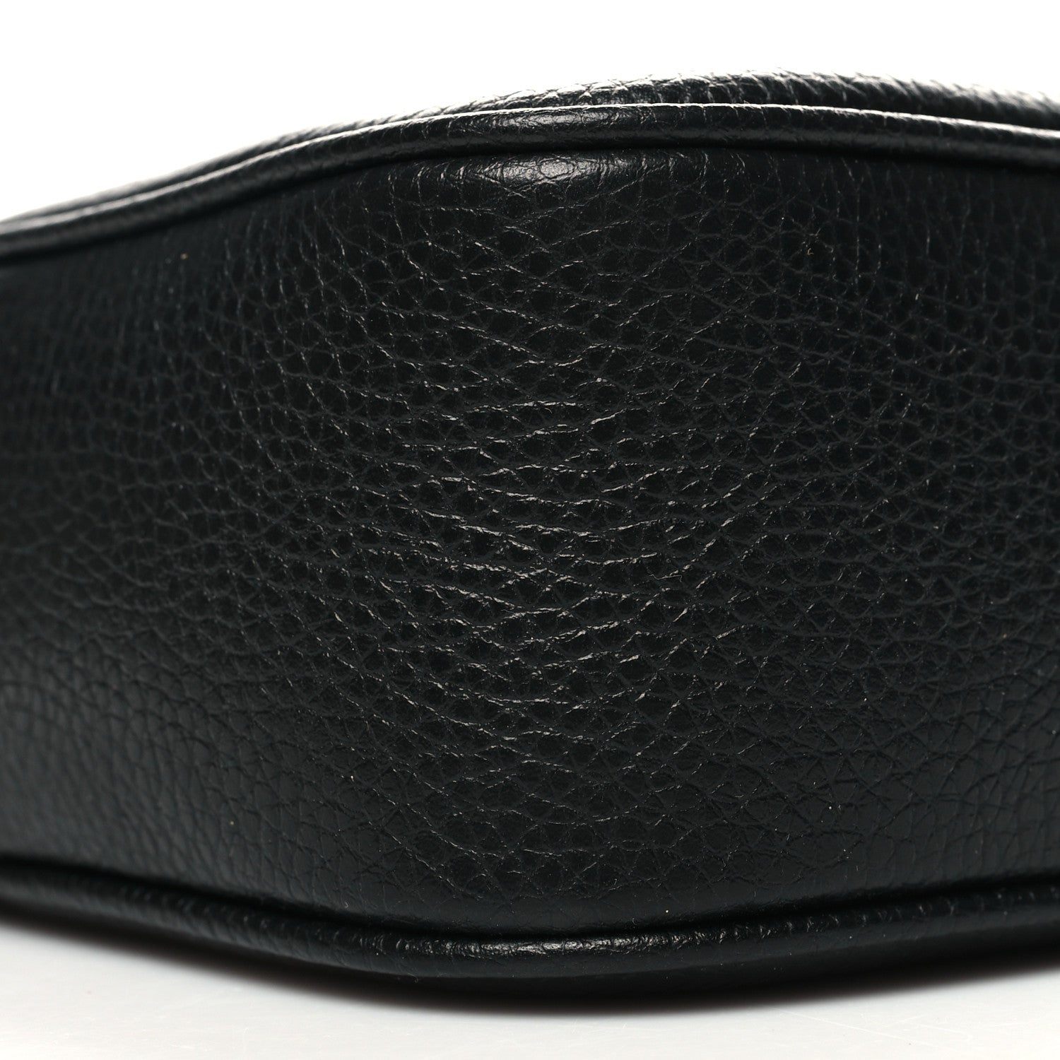Gucci Pebbled Calfskin Small Soho Disco Bag Black 9 of 11