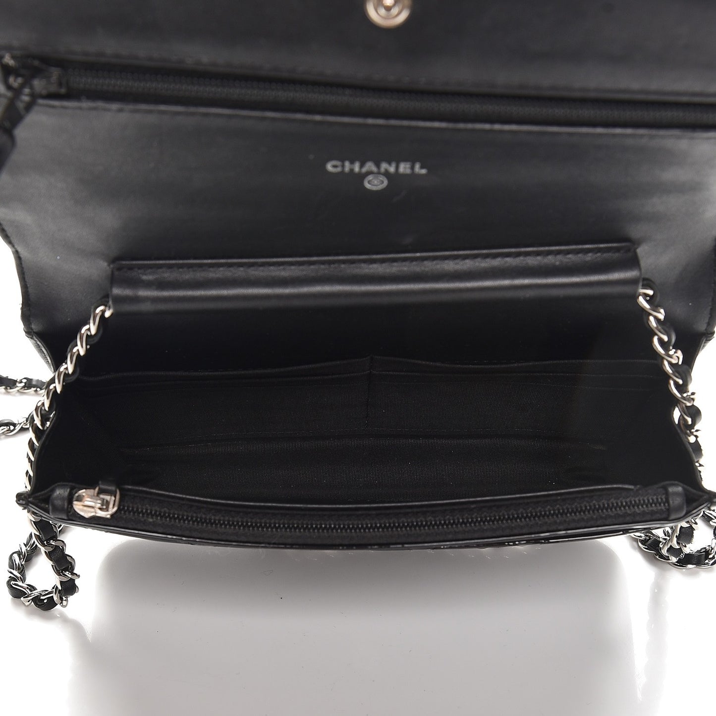 Patent Quilted Brilliant Wallet On Chain WOC Black
