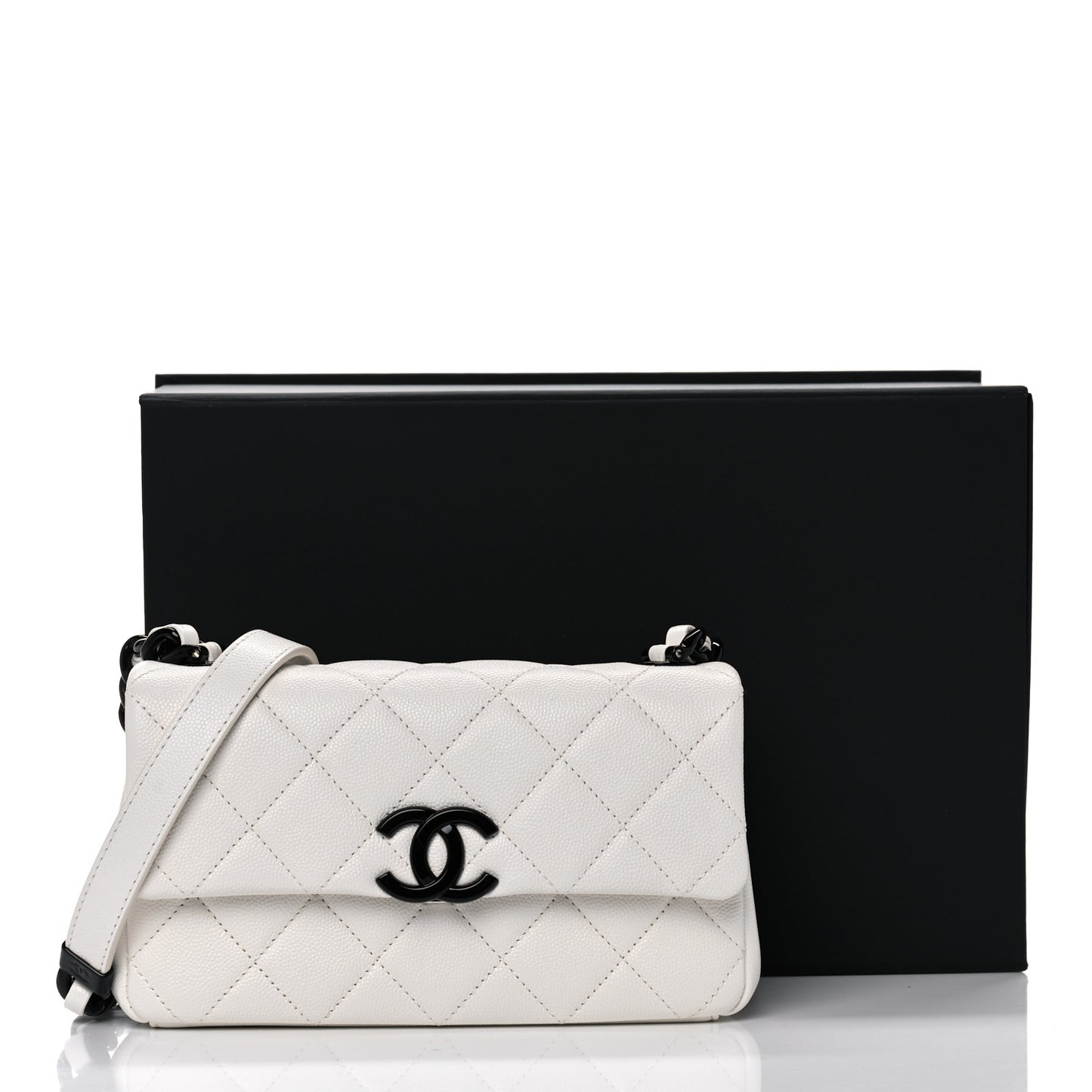 Caviar Quilted My Everything Small Flap White Black