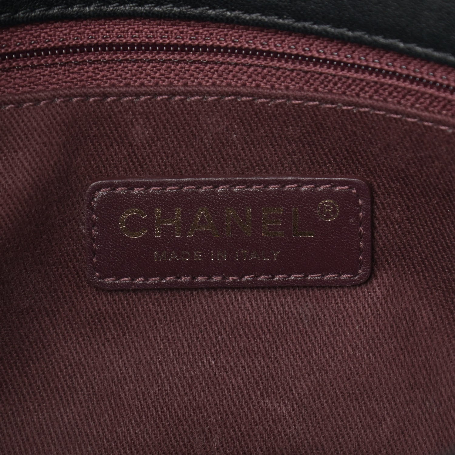 Chanel Wrinkled Lambskin Chevron Quilted Medium Surpique Flap Black 6 of 12