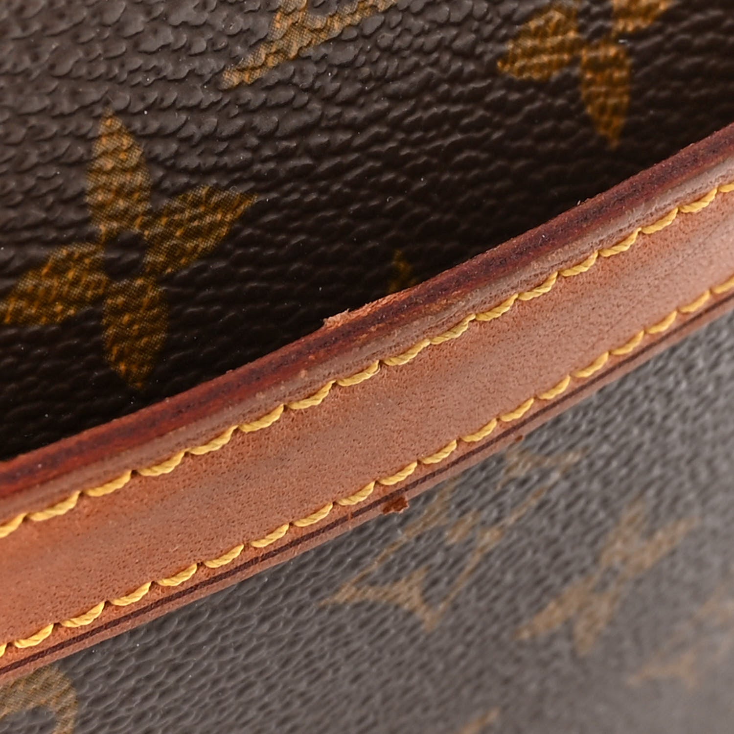 Louis Vuitton Monogram Reporter GM 18 of 18
