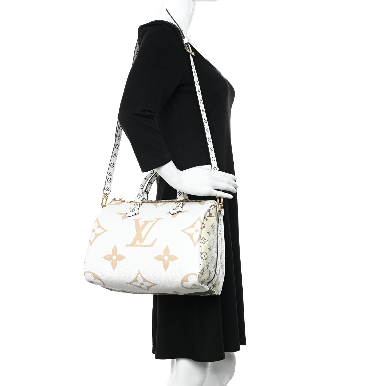 Louis Vuitton Monogram Giant Speedy Bandouliere 30 Kaki Beige 2 of 10