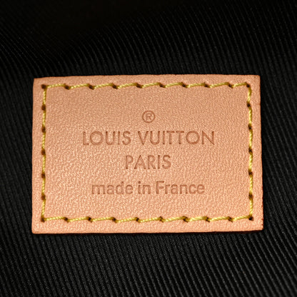 Louis Vuitton Monogram Bumbag 10 of 27