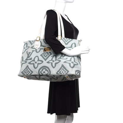 Louis Vuitton Tahitienne Cabas GM Menthe 2 of 9