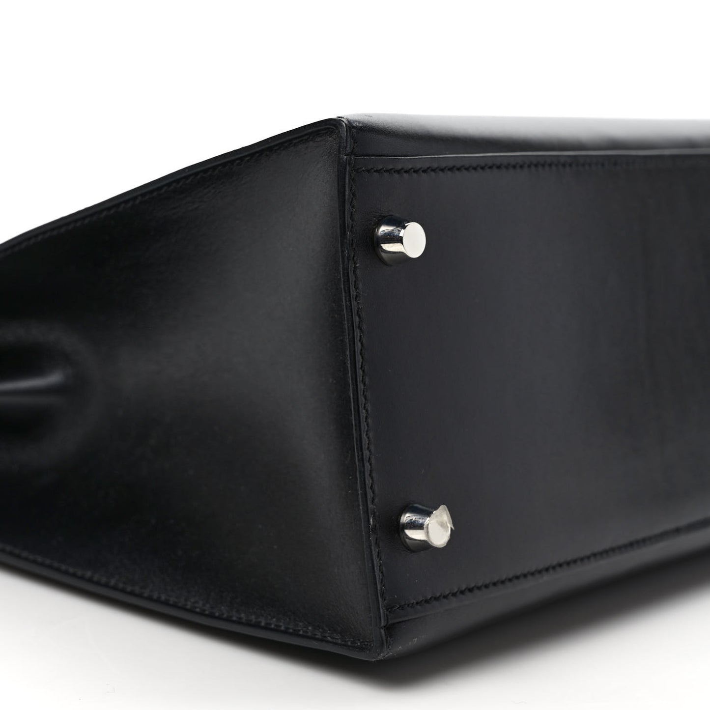 Chamonix Kelly Sellier Guilloche 32 Black