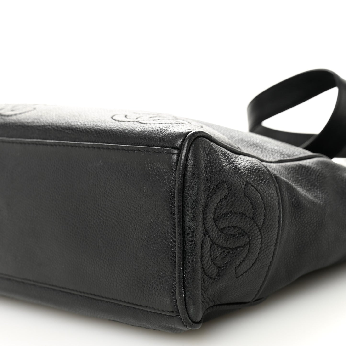 Caviar Triple CC Shoulder Bag Black