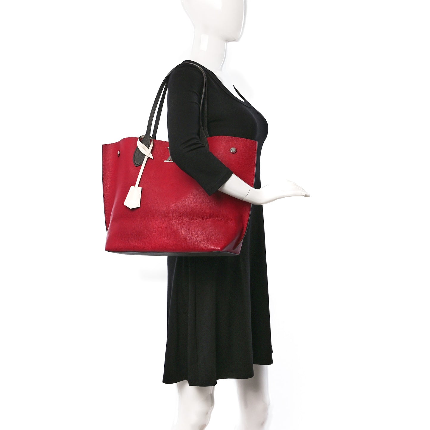 Calfskin Lockme Go Tote Lie De Vin Etain